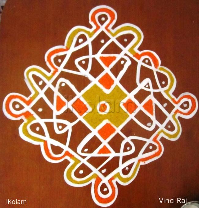 Rangoli: Chikku Kolam