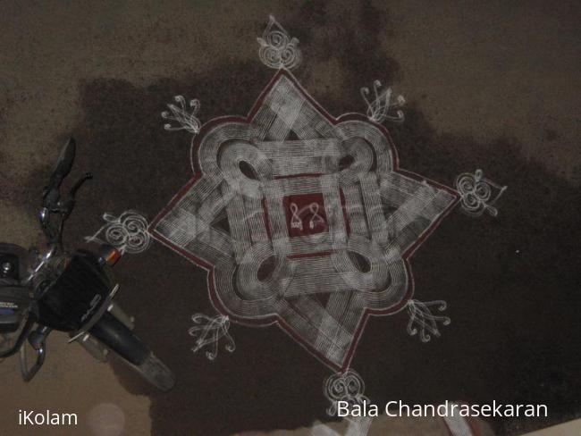 Rangoli: Padi Kolam