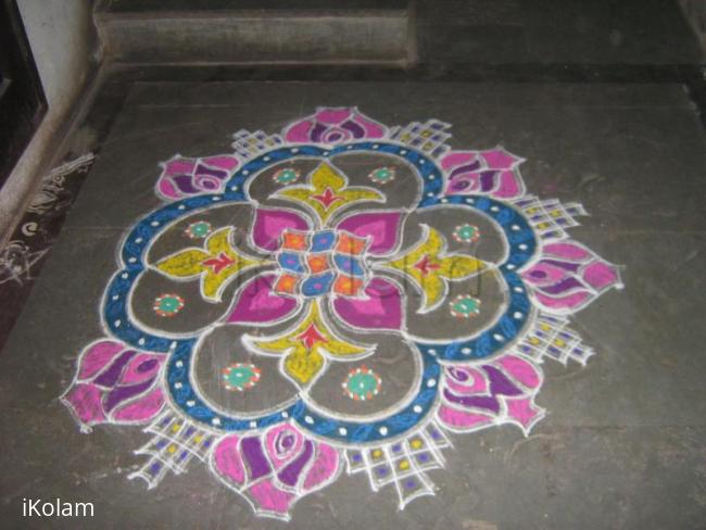 Rangoli: Margazhi kolams