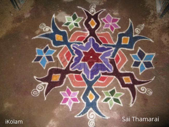 Rangoli: diamond kolam