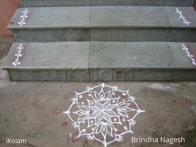 Rangoli: Regular kolam