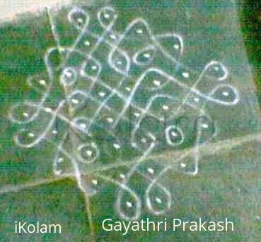 Rangoli: Simple kolam