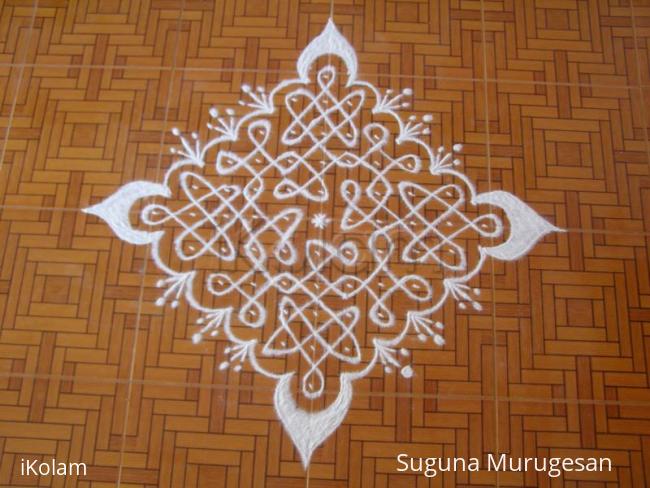 Rangoli: chikku kolam