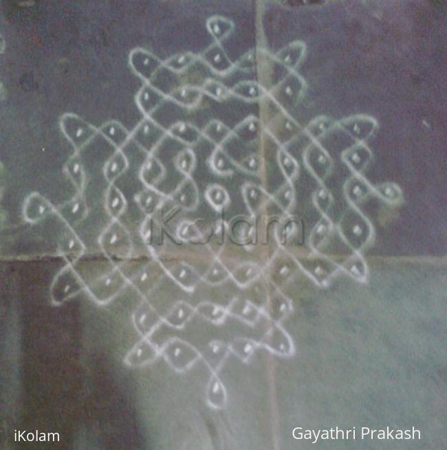 Rangoli: Chikku kolam for beginners