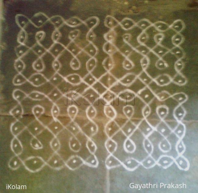 Rangoli: 10x10 kolam