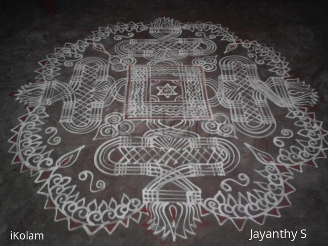 Rangoli: Navratri kolam