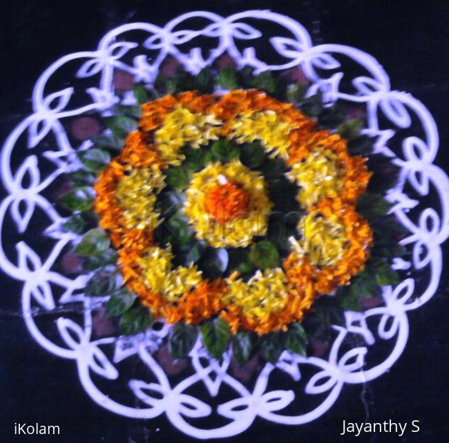 Rangoli: pookkolam