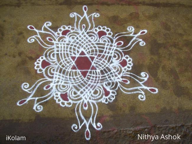 Rangoli: Margazhi Kolam 2