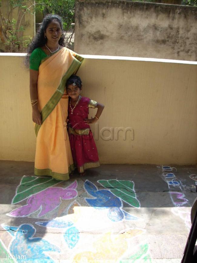 Rangoli: birds