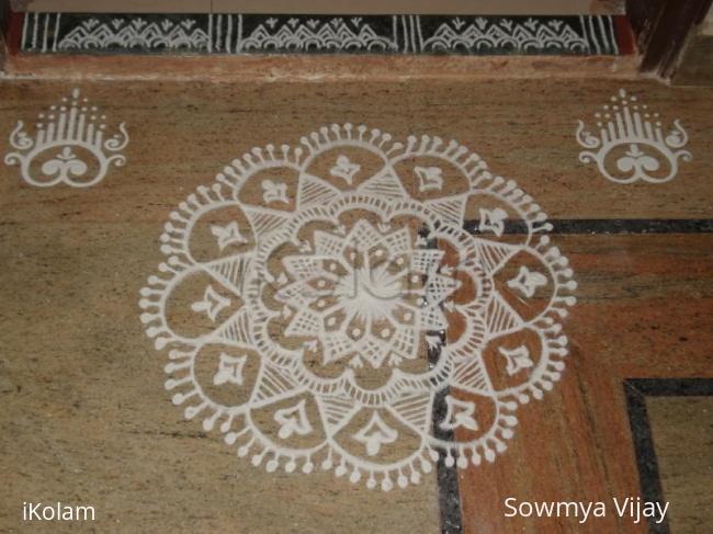 Rangoli: Friday kolam