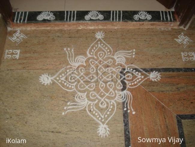 Rangoli: chikku kolam -small