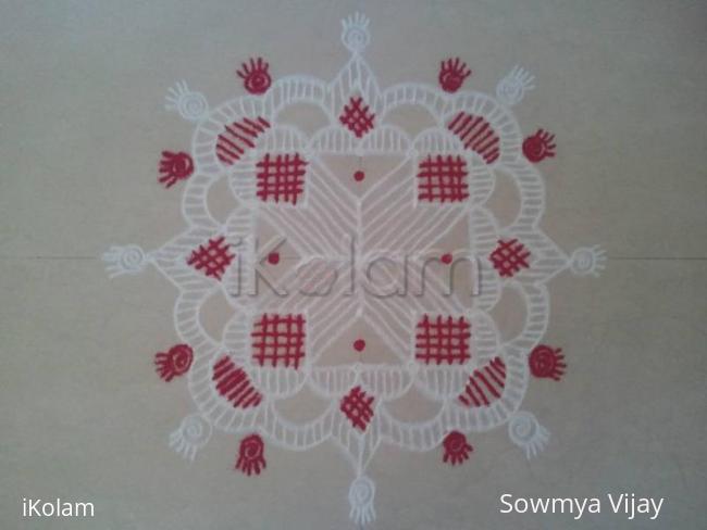 Rangoli: Pooja room kolam