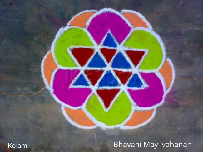 Rangoli: apartment margazhi