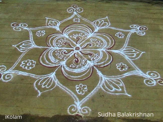 Rangoli: navrathri kolam 4