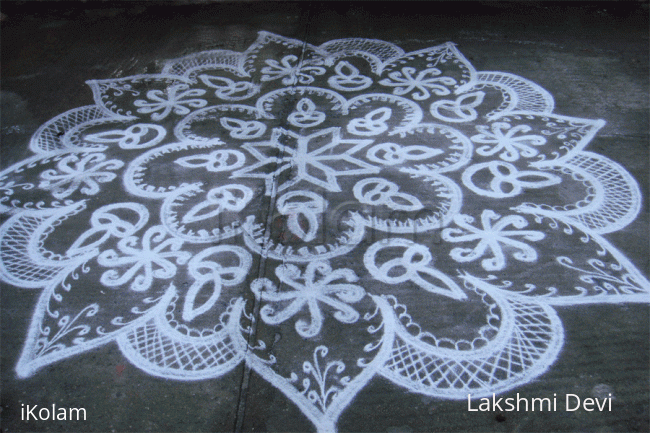 Rangoli: Karthigai Rangoli