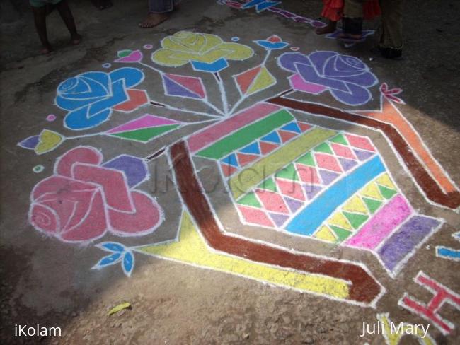 Rangoli: flower pots