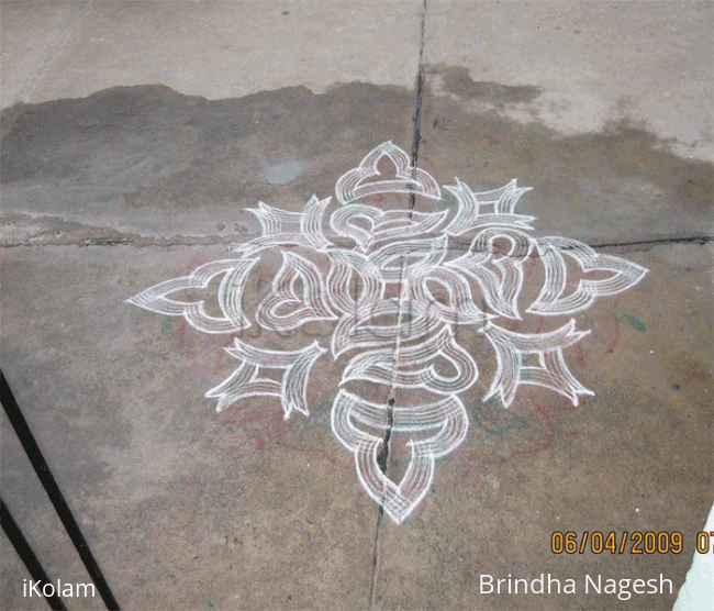 Rangoli: Freehand Kolam