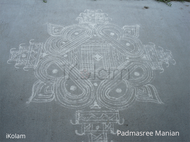 Rangoli: Padi Kolam