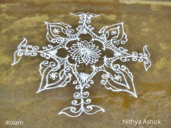 Rangoli: Simple Kolam