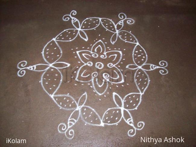 Rangoli: 2 mts kolam