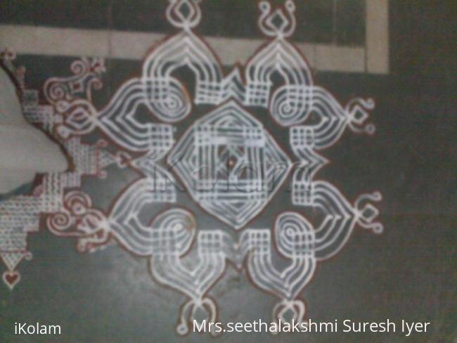 Rangoli: padi kolam