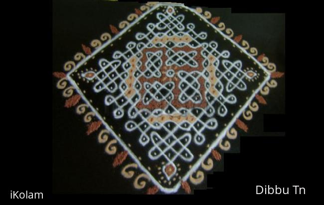 Rangoli: 15 x 1 Kolam