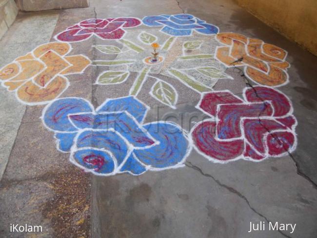 Rangoli: Happy Holi