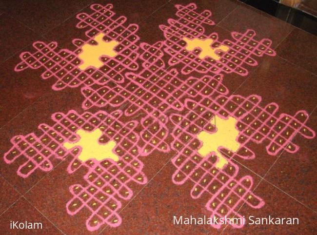 Rangoli: Chikku Kolam