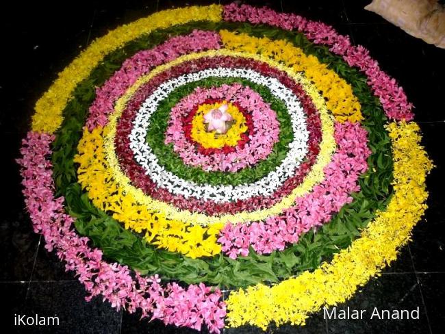 Rangoli: Onam Pookolam