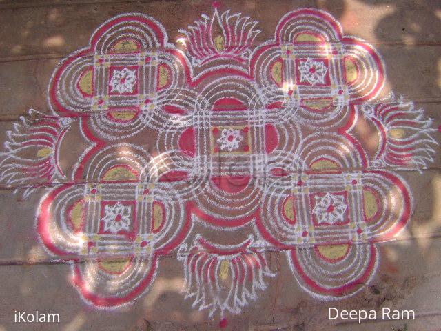 Rangoli: Friday Padi kolam