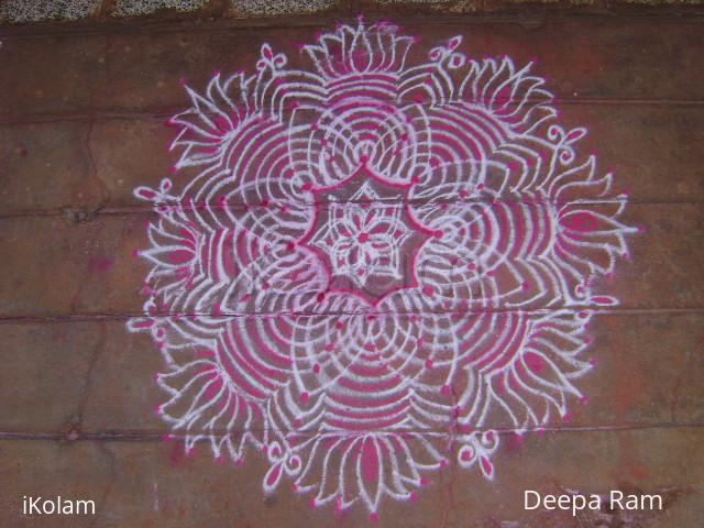 Rangoli: copy cat kolam