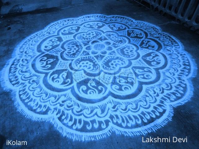 Rangoli: Free hand kolam