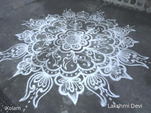 Rangoli: Free hand kolam