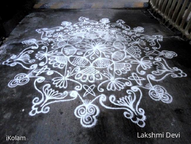 Rangoli: Free hand kolam