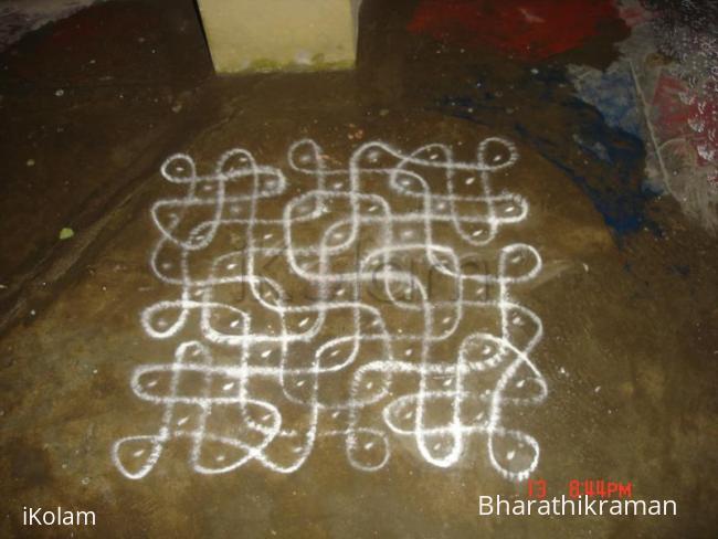 Rangoli: sikku kolam