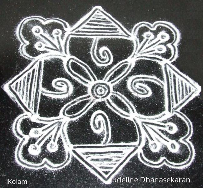 Rangoli: Apartment kolam