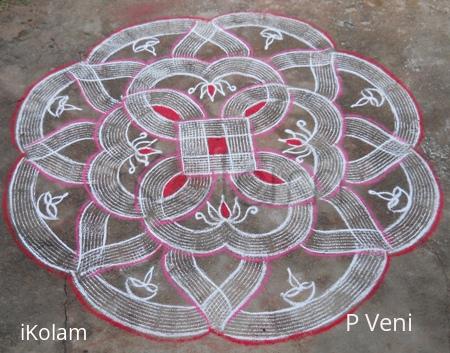 Rangoli: Kuzhal Kolam