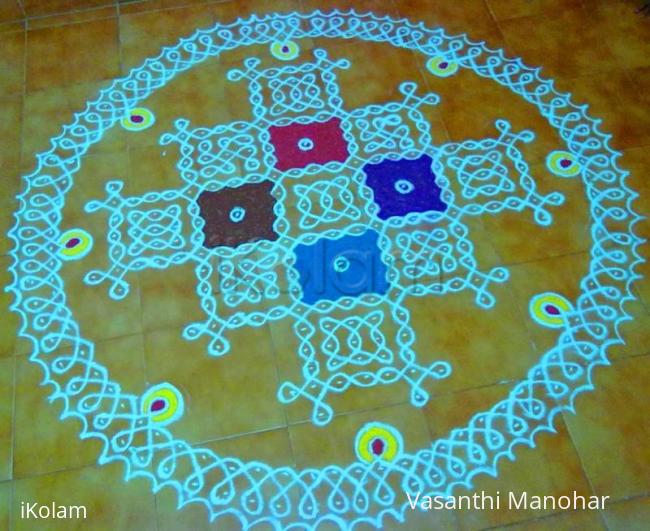 Rangoli: Thattu (Plate) kolam