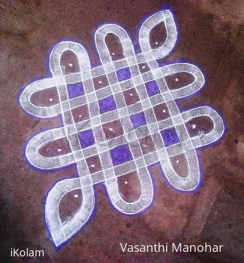 Rangoli: KUZHAL KOLAM