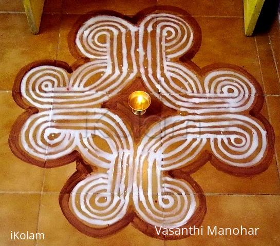 Rangoli: Friday Maakolam