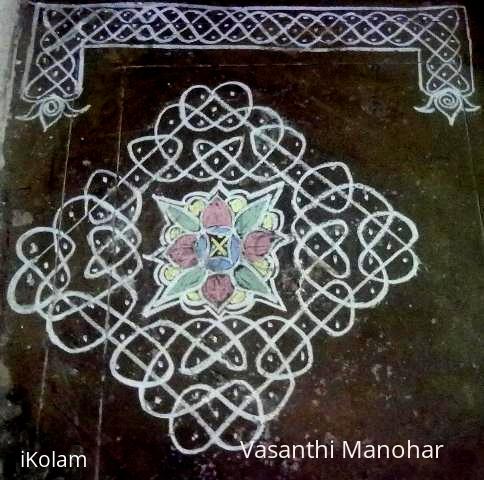 Rangoli: Chikku Kolam