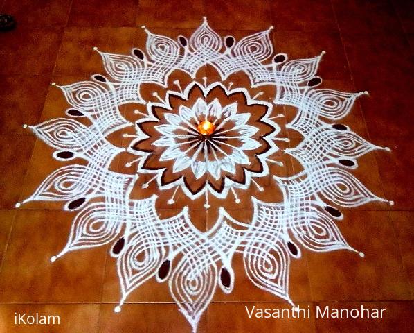 Rangoli: Aadi Velli Kolam