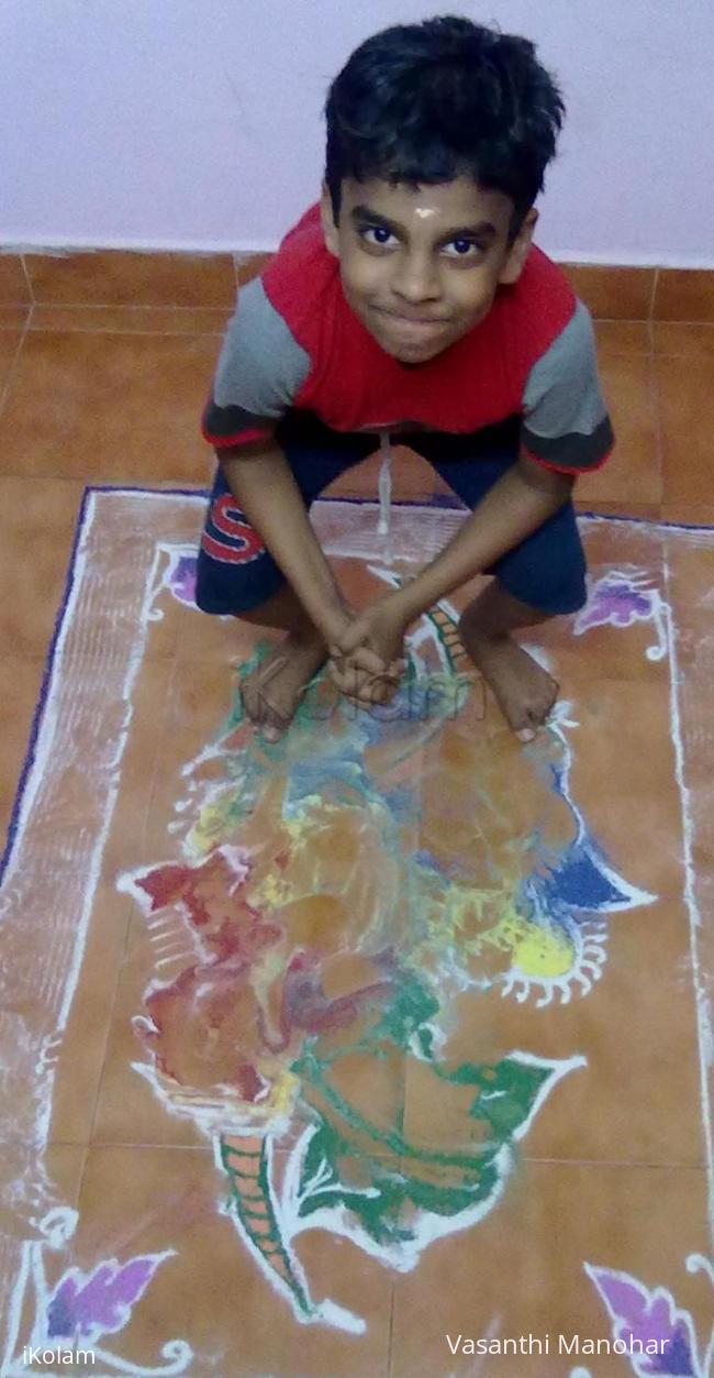 Rangoli: Holi kolam