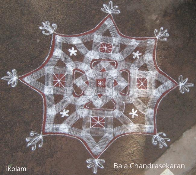 Rangoli: Padi kolam