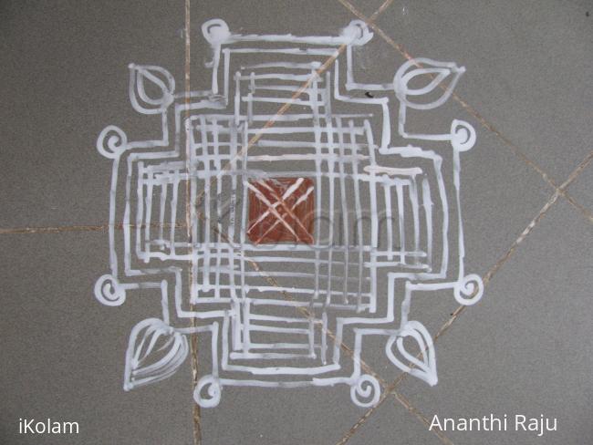 Rangoli: Theppakulam Ezaikolam