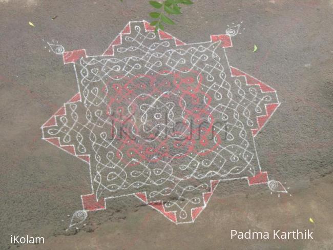 Rangoli: Saturday kolam