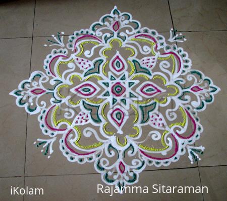 Rangoli: Freehand maakkolam