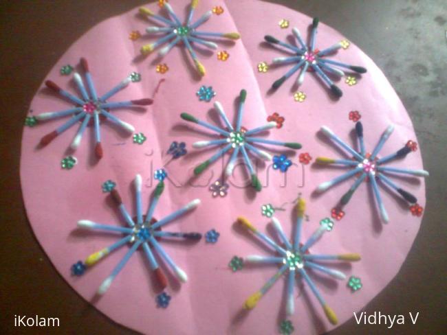 Rangoli: buds kolam