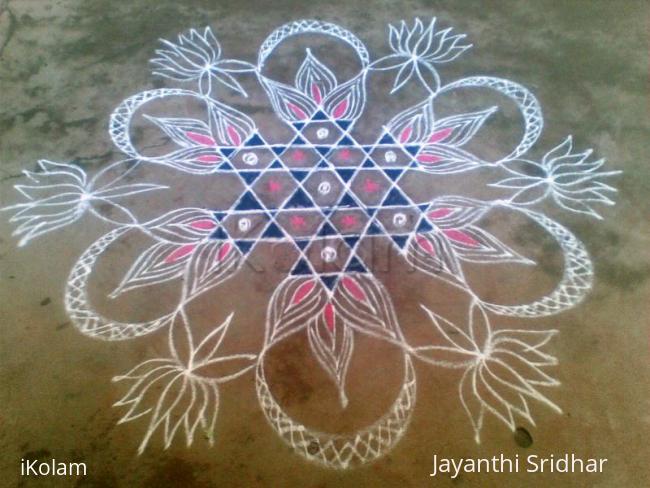 Rangoli: simple kolam