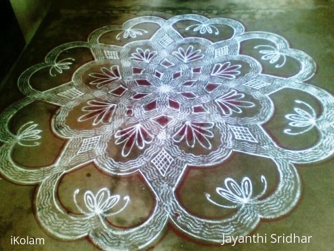 Rangoli: Kuzhal Kolam